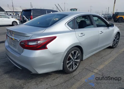 2017 Nissan Altima 2.5 from USA, damaged, VIN 1N4AL3AP5HC164465